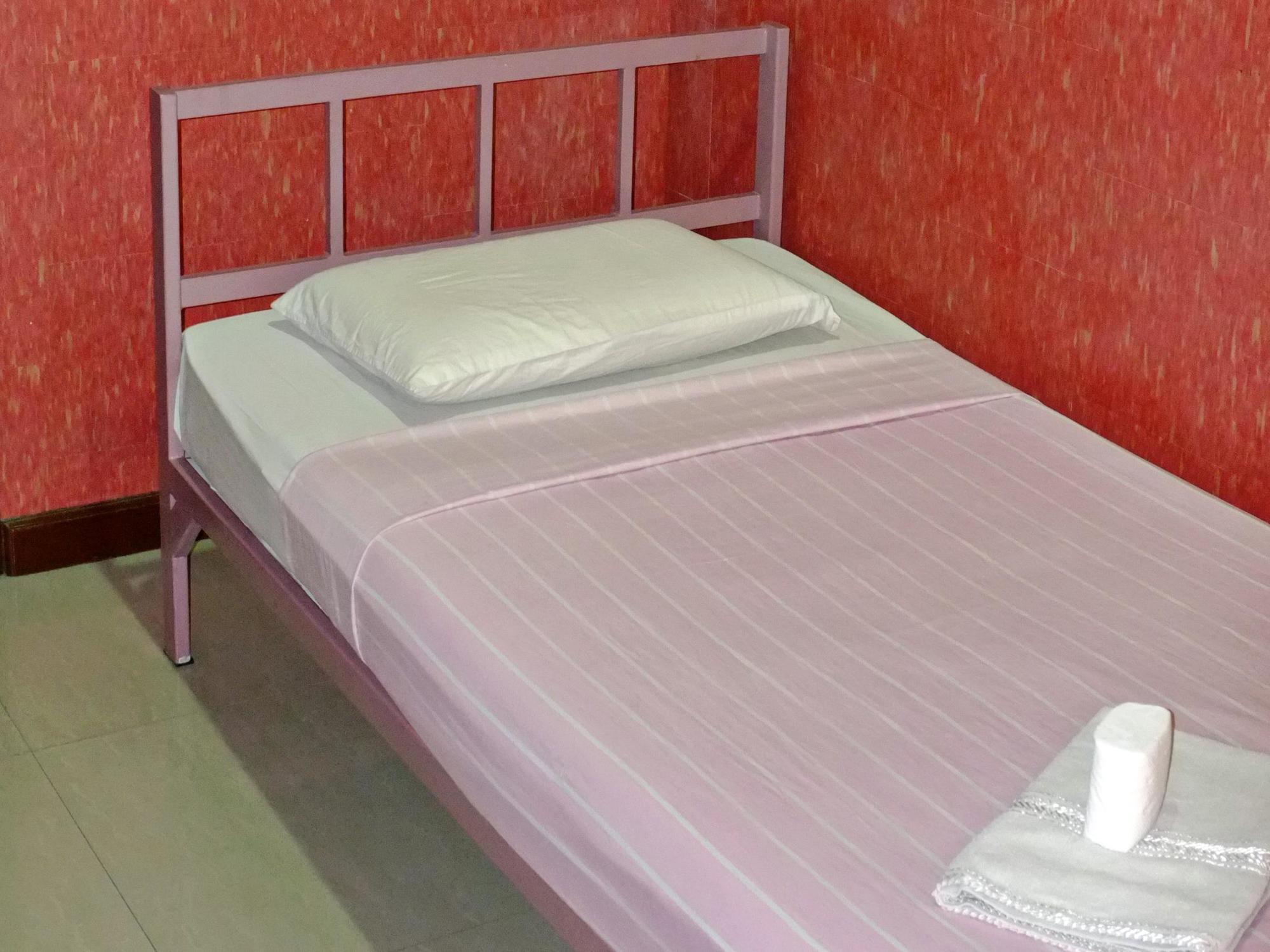 Daylight Inn Davao Экстерьер фото