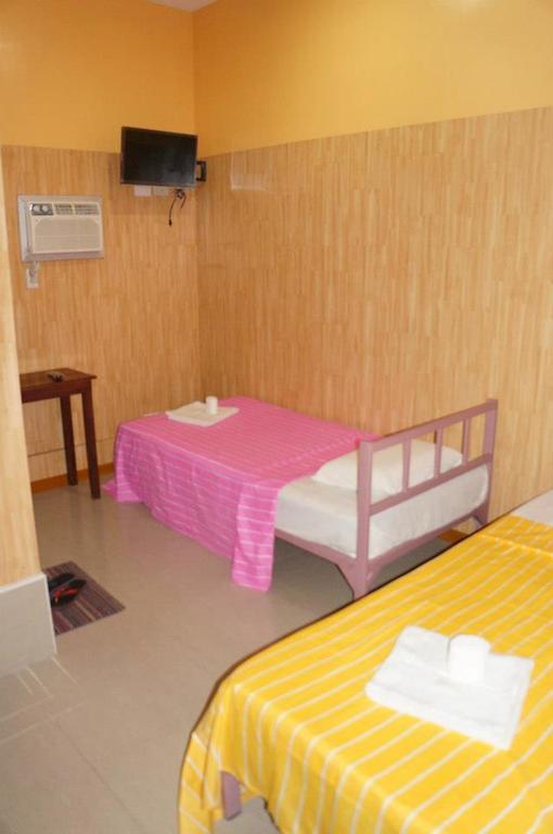 Daylight Inn Davao Экстерьер фото